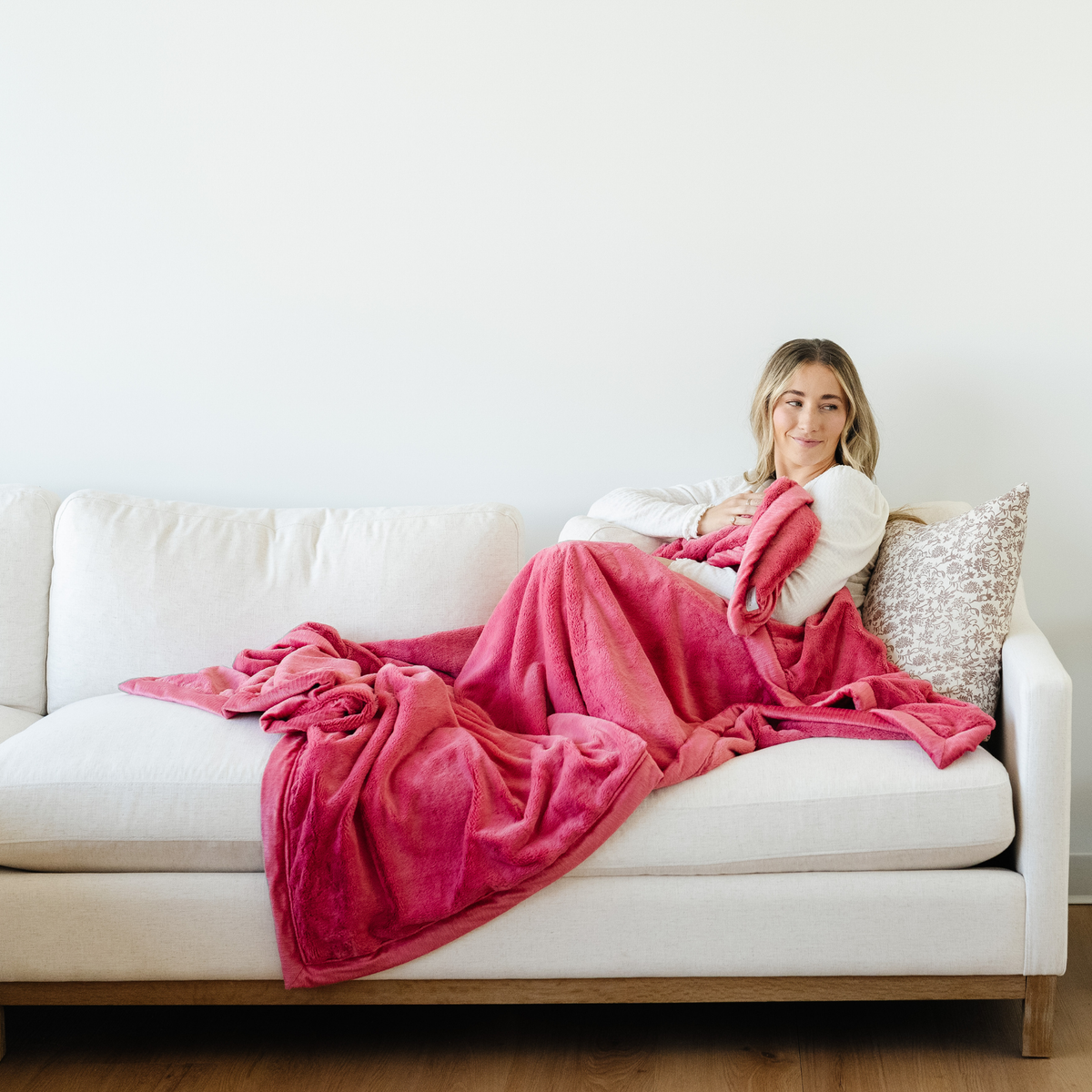 Lush XL Blankets by Saranoni, product image 66