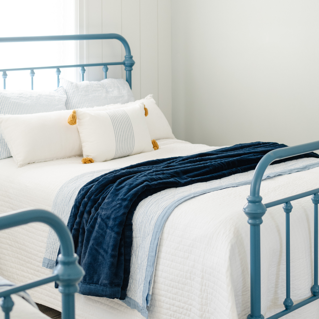 Lush XL Blankets by Saranoni, product image 47