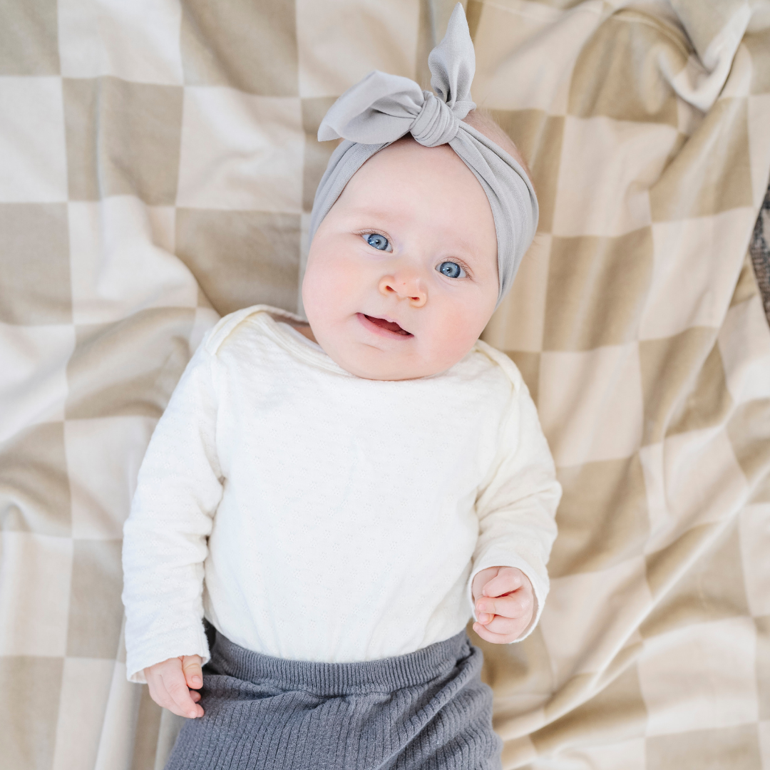 Minky Stretch Receiving Blankets by Saranoni, product image 5