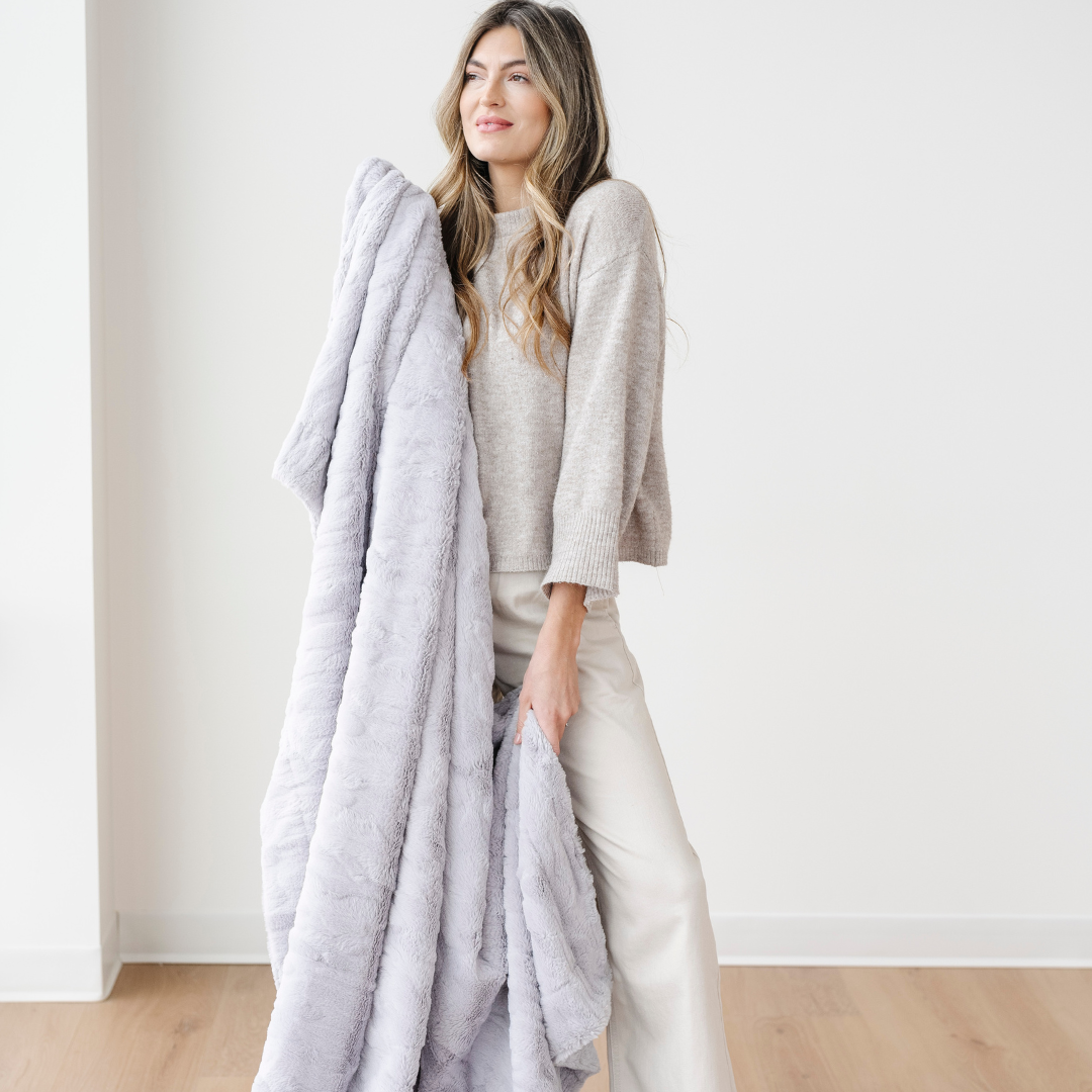 Patterned Faux Fur Throw Blankets by Saranoni, product image 21