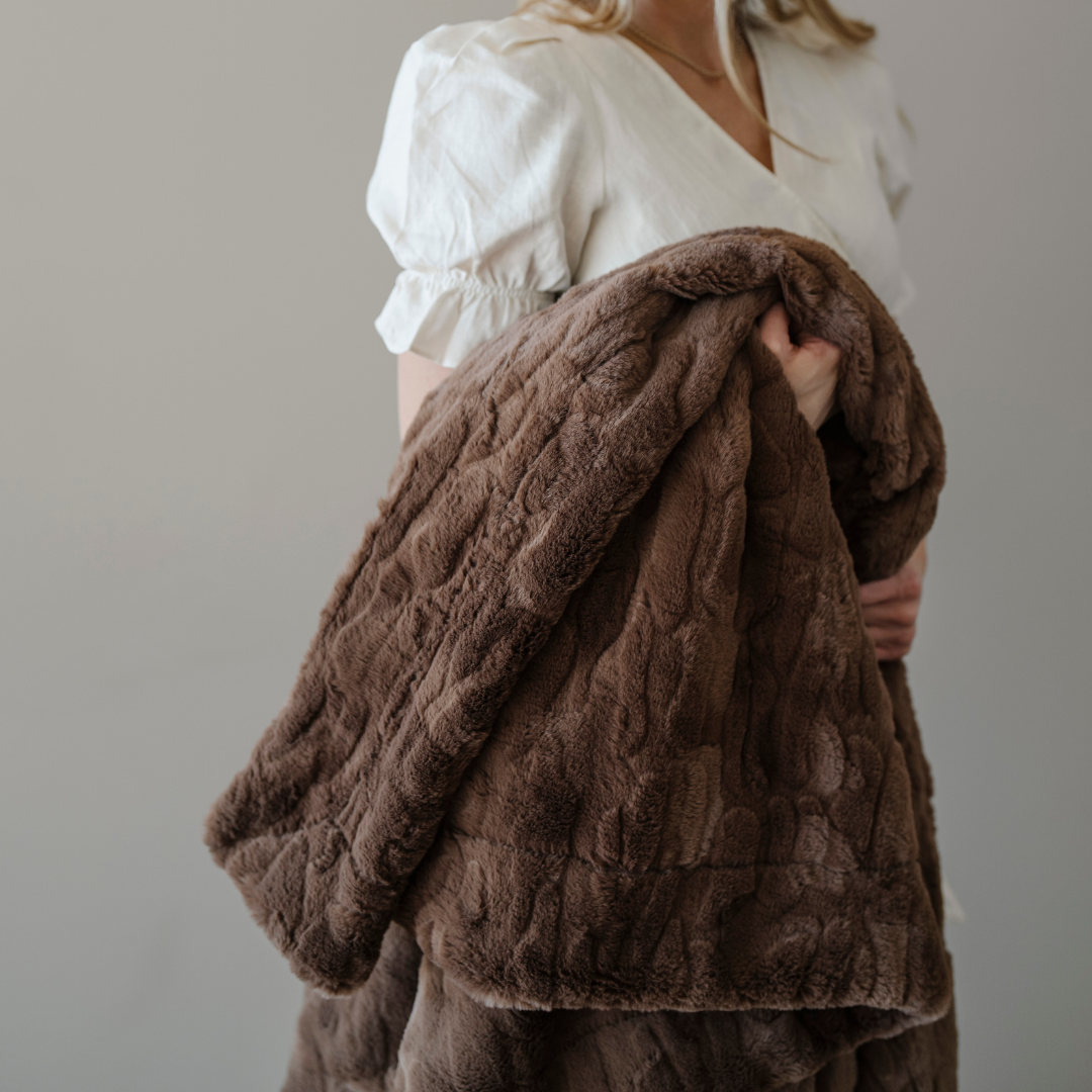 Patterned Faux Fur XL Throw Blankets by Saranoni, product image 78