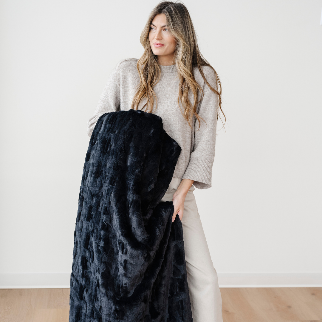 Patterned Faux Fur XL Throw Blankets by Saranoni, product image 70