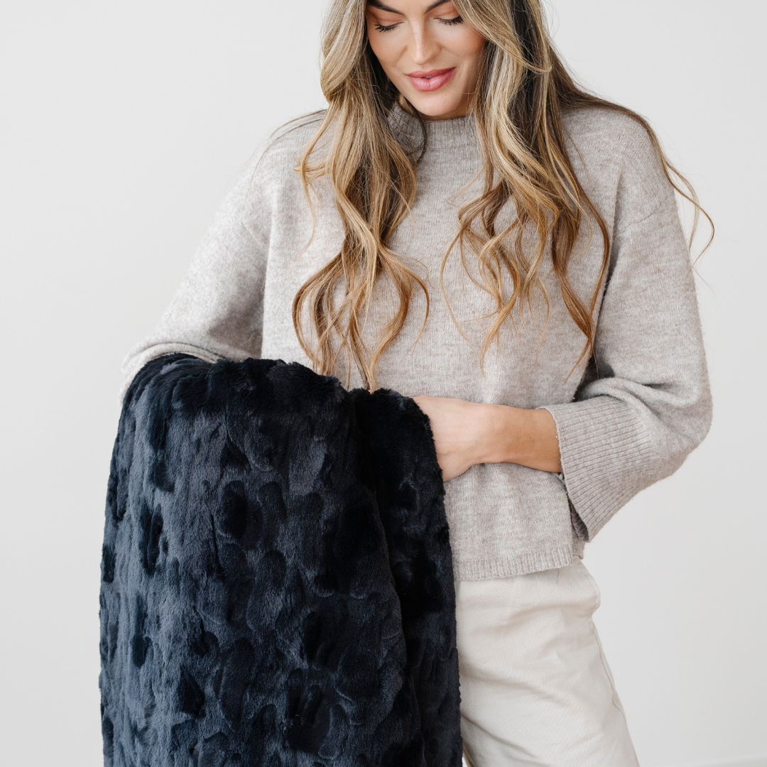 Patterned Faux Fur XL Throw Blankets by Saranoni, product image 69