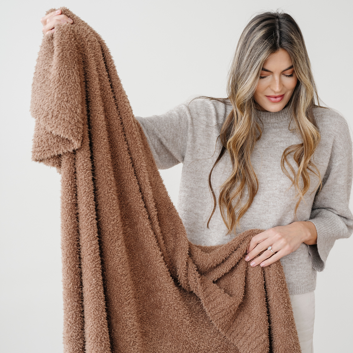 Bamboni® Throw Blankets by Saranoni, product image 27