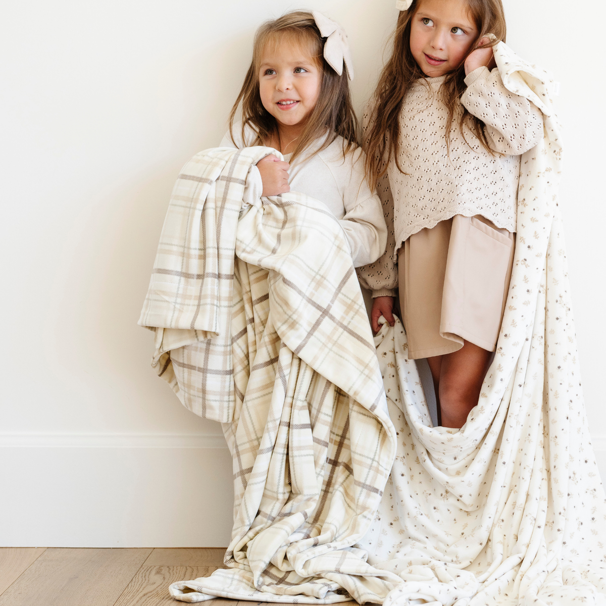 Minky Stretch Throw Blankets by Saranoni, product image 31