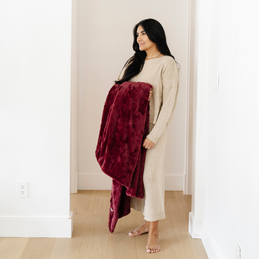 Patterned Faux Fur Throw Blankets by Saranoni, product image 61