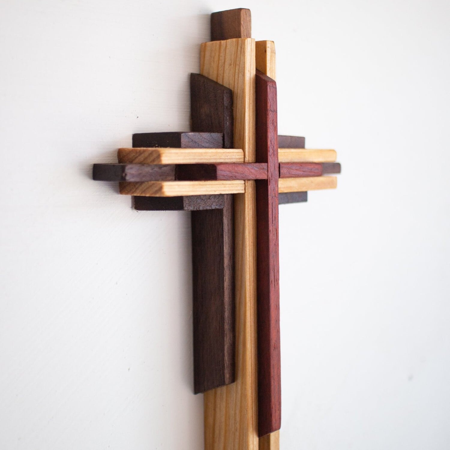 Small Layered Cross