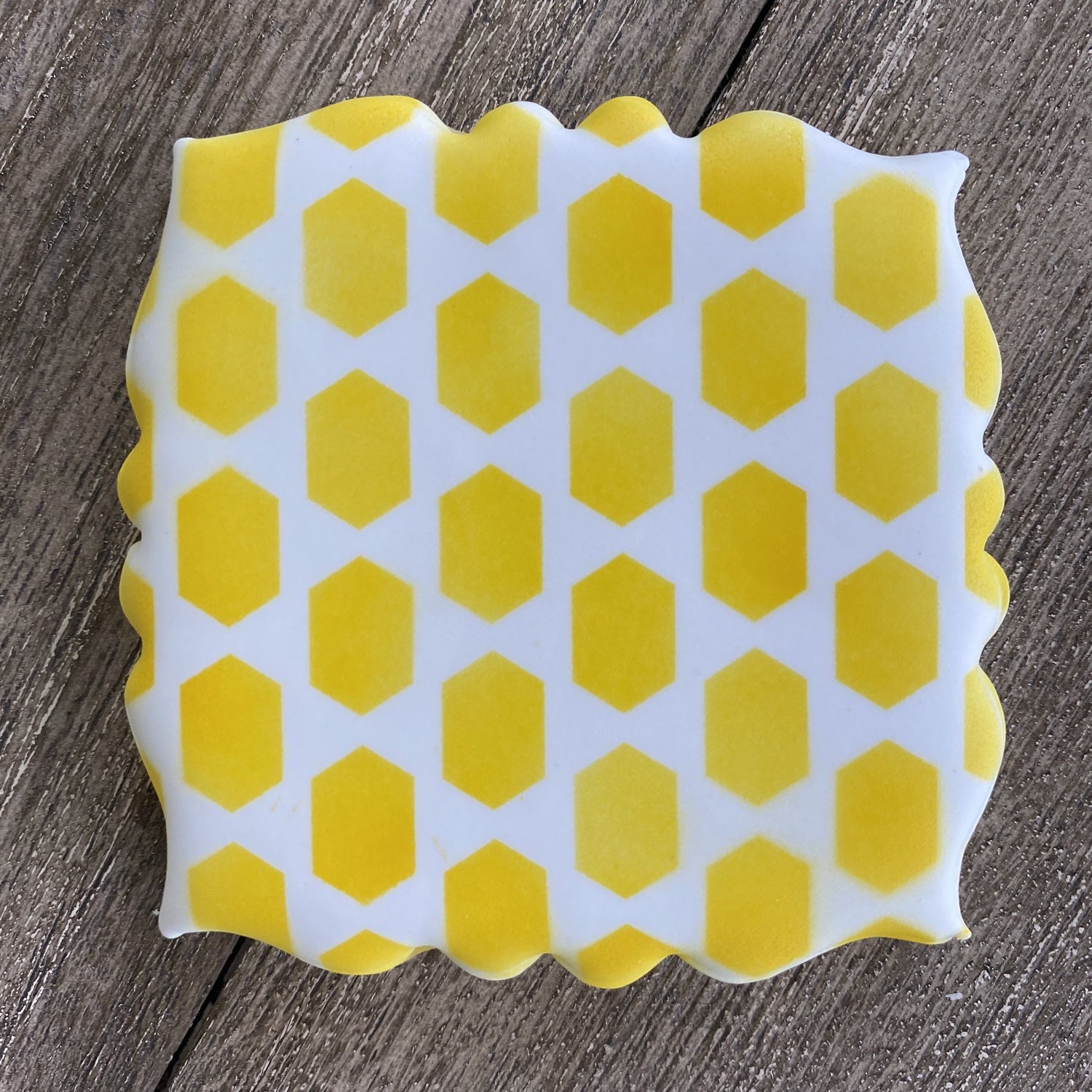 Stretched Honeycomb Pattern Stencil