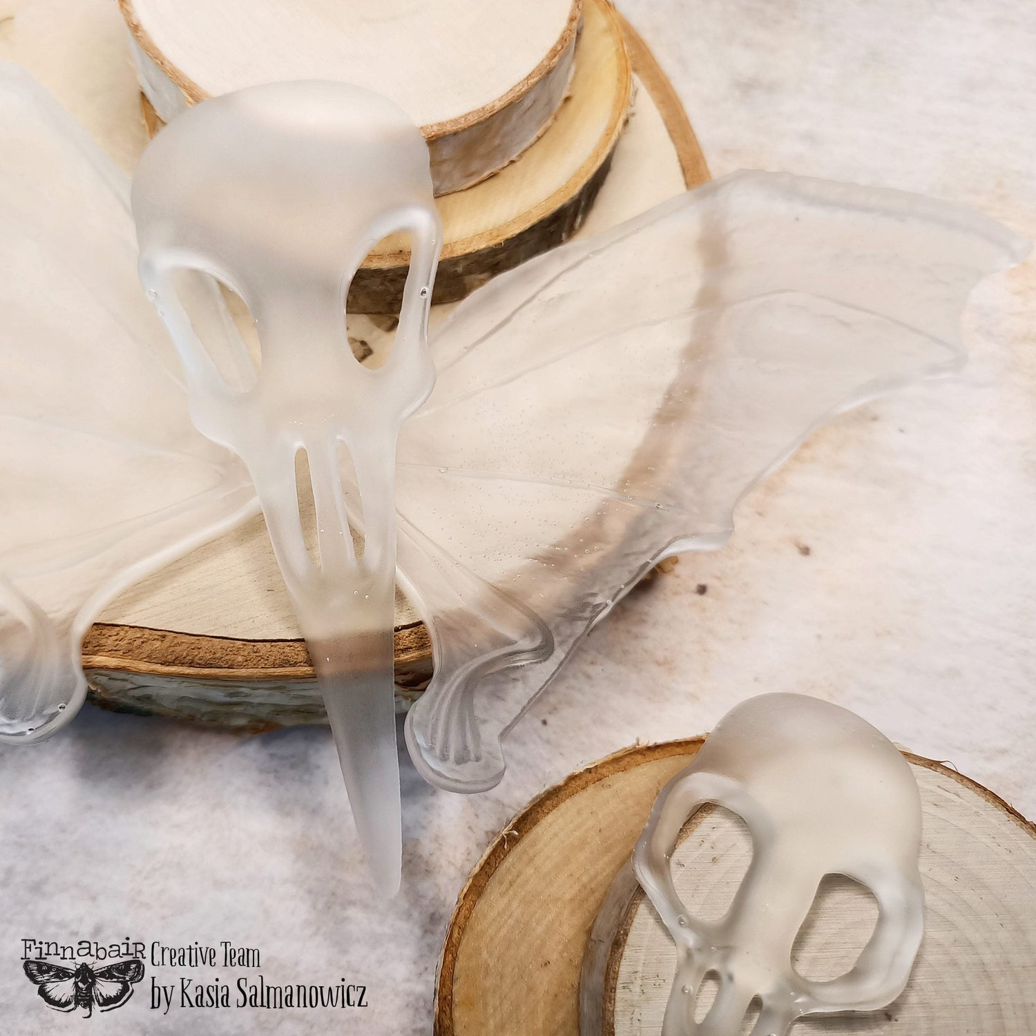 Finnabair - Moulds - Birds and Bats - 1 pc, 5x8 in Copyright #VA0002325590
