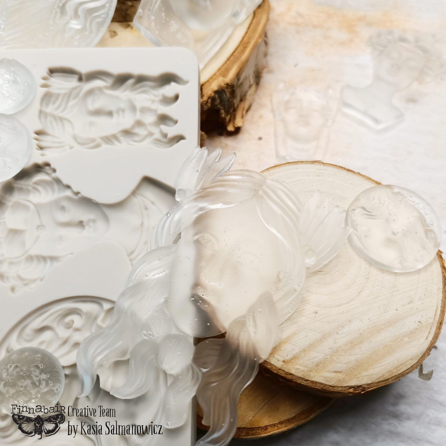 Finnabair - Moulds - Vintage Portraits - 1 pc, 5x8 in Copyright #VA0002325586