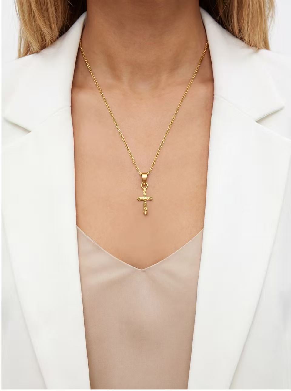 Hammered Cross Pendant Necklace