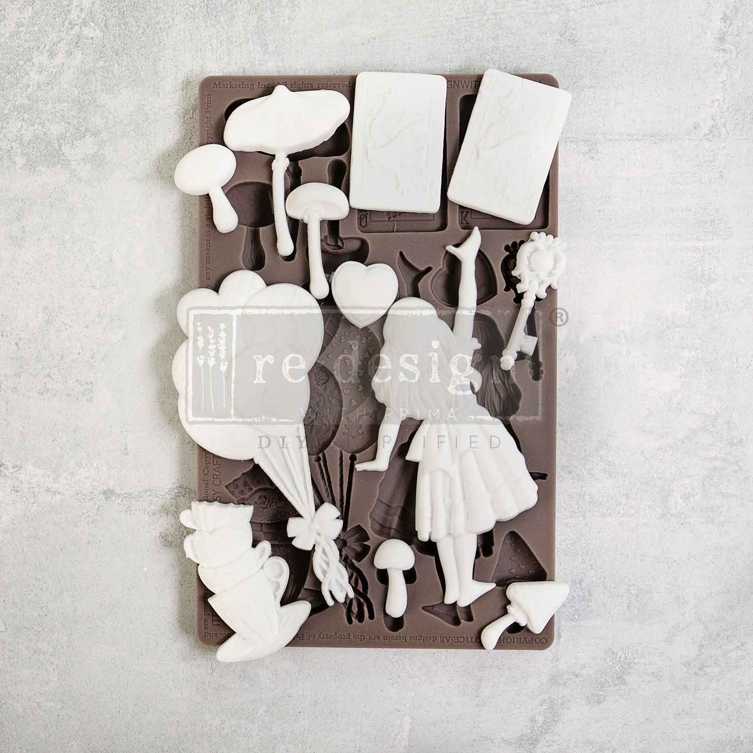 Decor Moulds® - Whimsy Craft Chronicles - 1 pc, 5