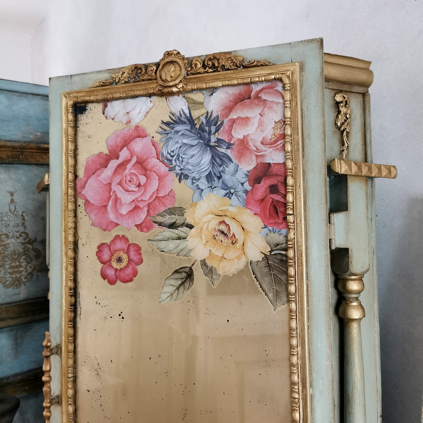 Redesign Décor Moulds® 5