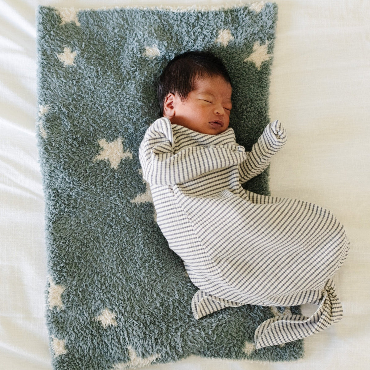 Double-Layer Bamboni® Mini Blankets by Saranoni, product image 8