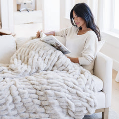 Double Ruched Faux Fur Throw Blankets by Saranoni, product image 8