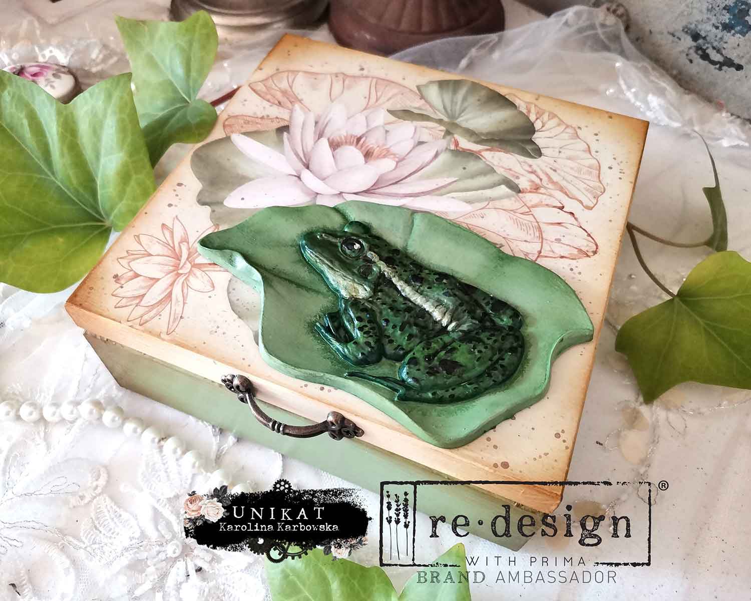 Decor Moulds® - Froggy Meadow Greens - 1 pc, 5