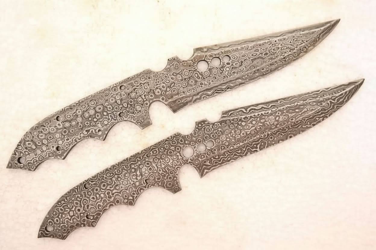 Handmade Damascus Steel Hunting Knives Fixed Blank Blades / Knife Making Material DK-0120