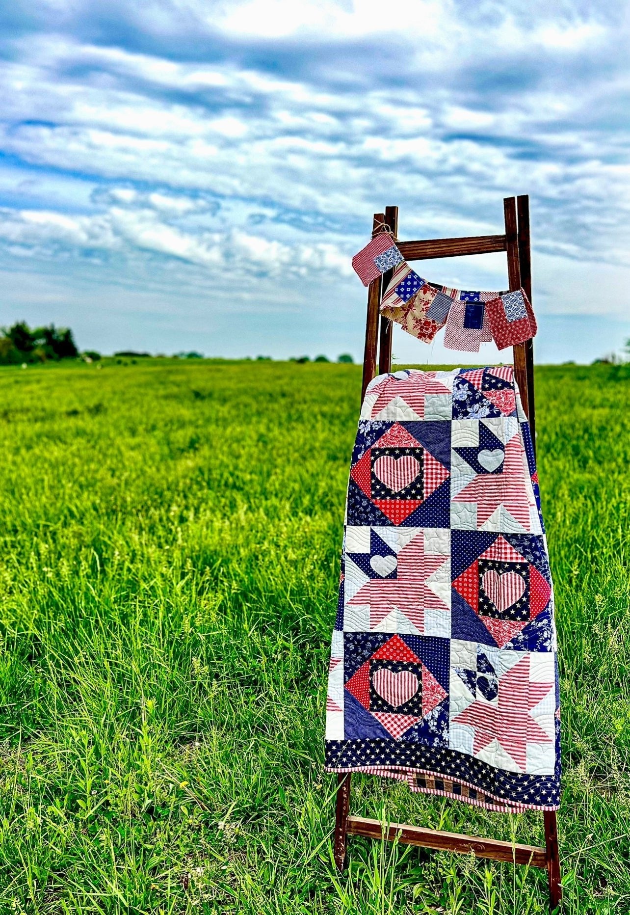 Love of Liberty Quilt Pattern - Paper Print Version, Mailed