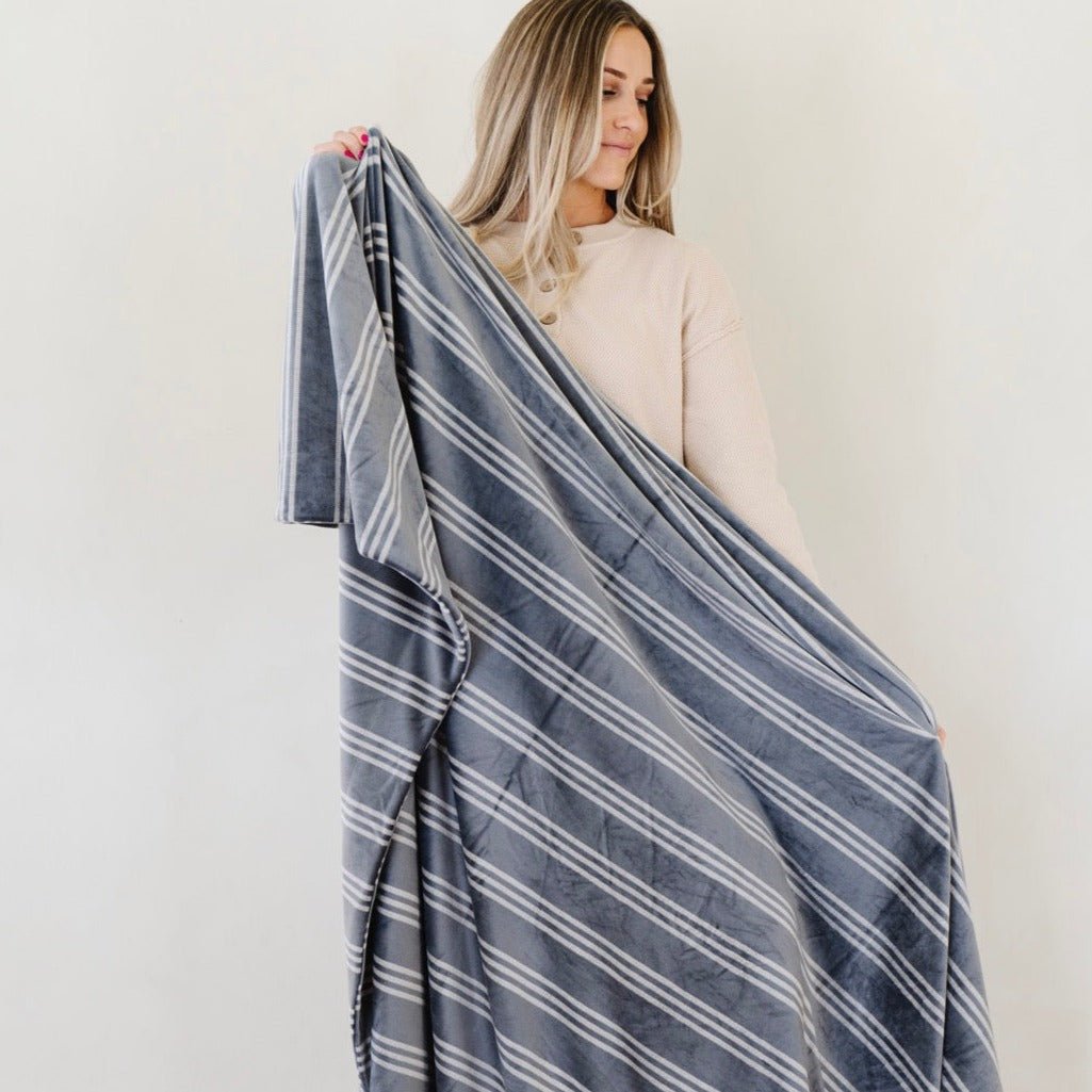 Minky Stretch XL Throw Blankets by Saranoni, product image 10