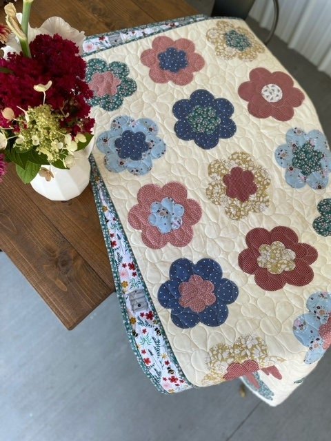 Pocket Full of Posies Quilt - Paper Print Version Mailed