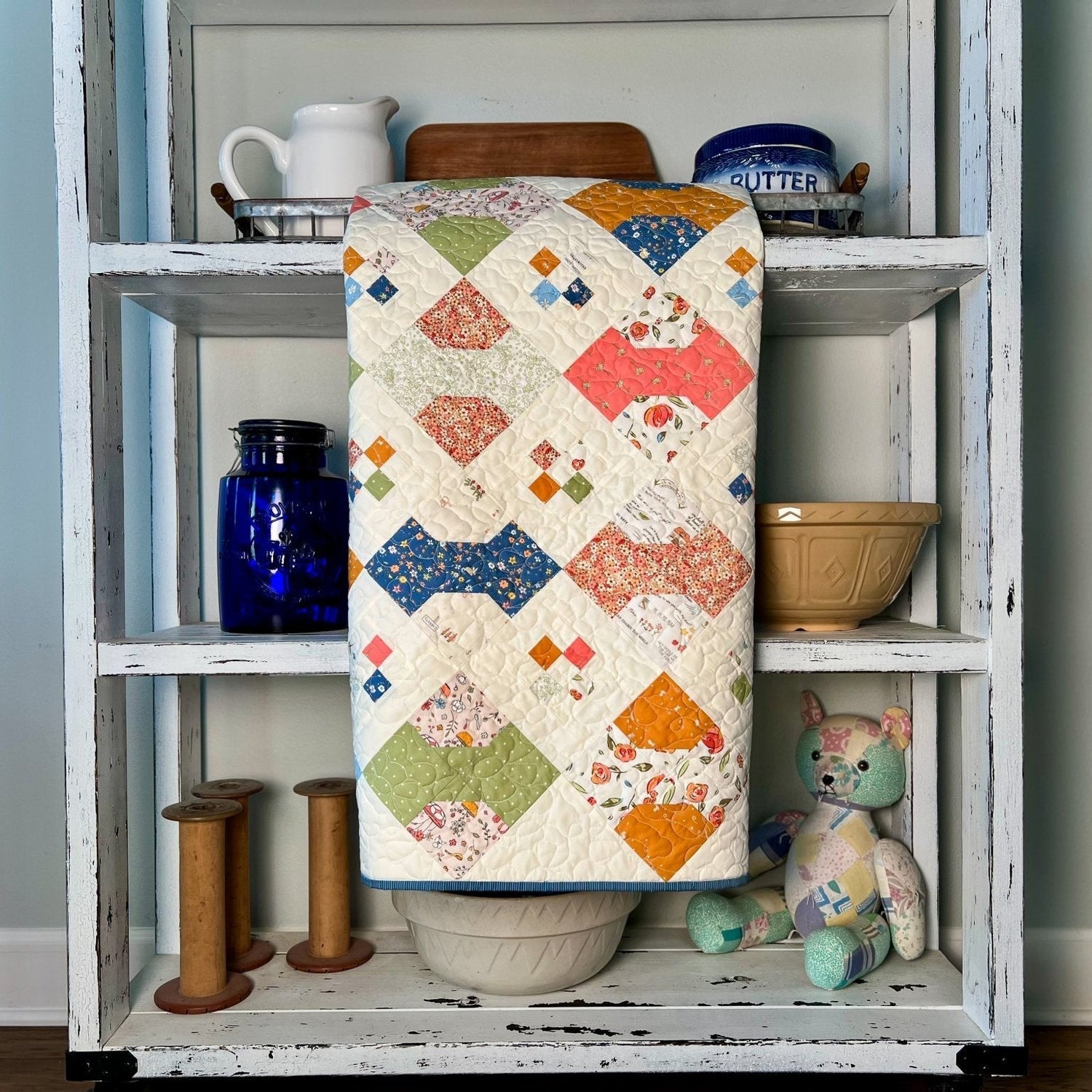 Vintage Bows Quilt Pattern - Paper Pattern