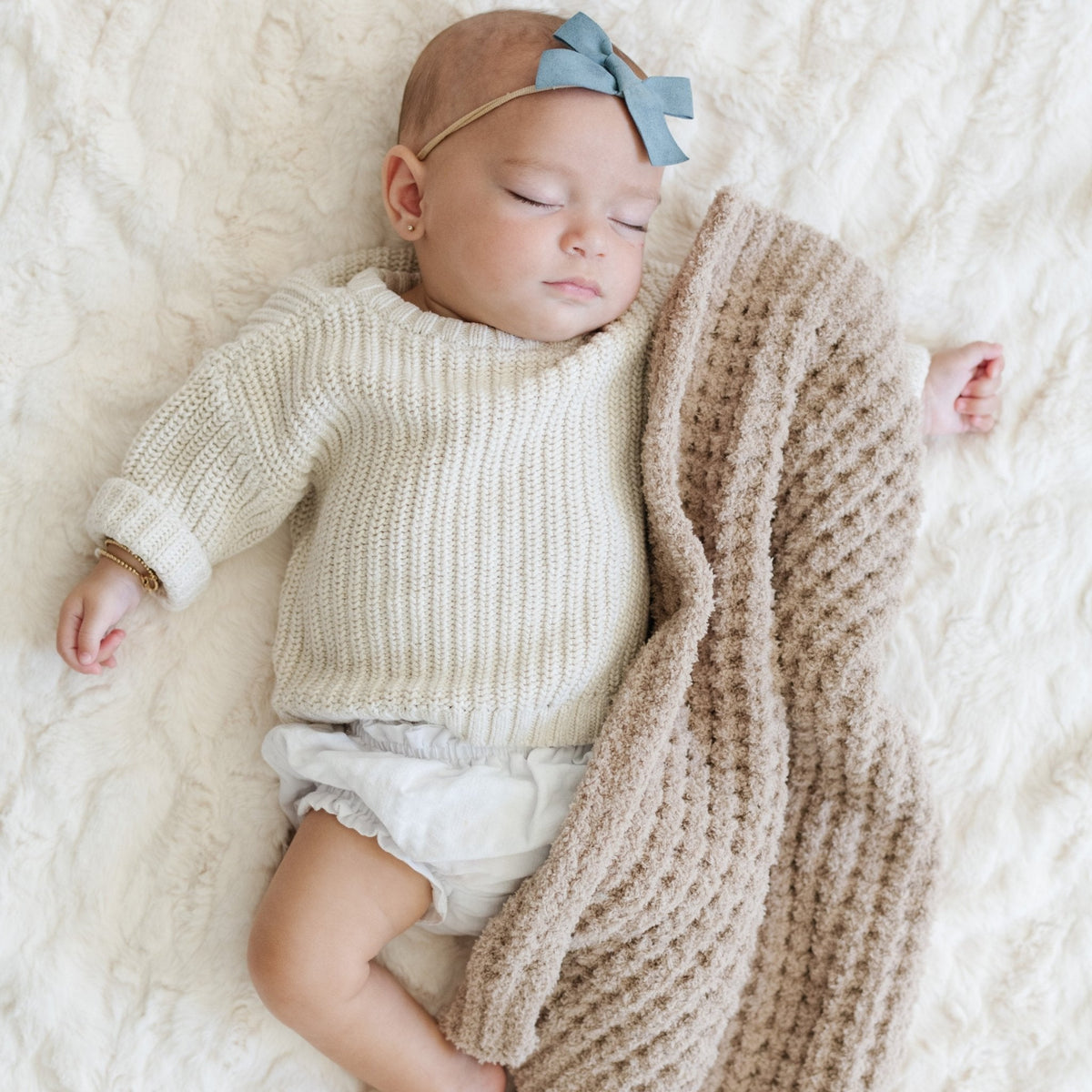 Waffle Knit Mini Blankets by Saranoni, product image 10